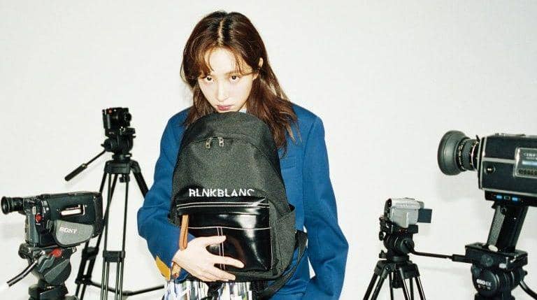 Tampil Retro, Ini 10 Potret Hani EXID dalam Majalah NYLON Korea