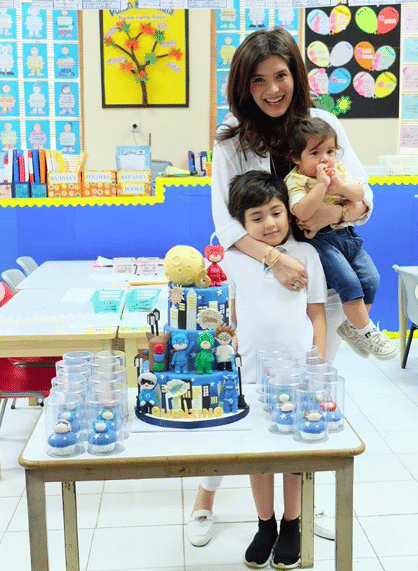 instagram.com/carissa_puteri