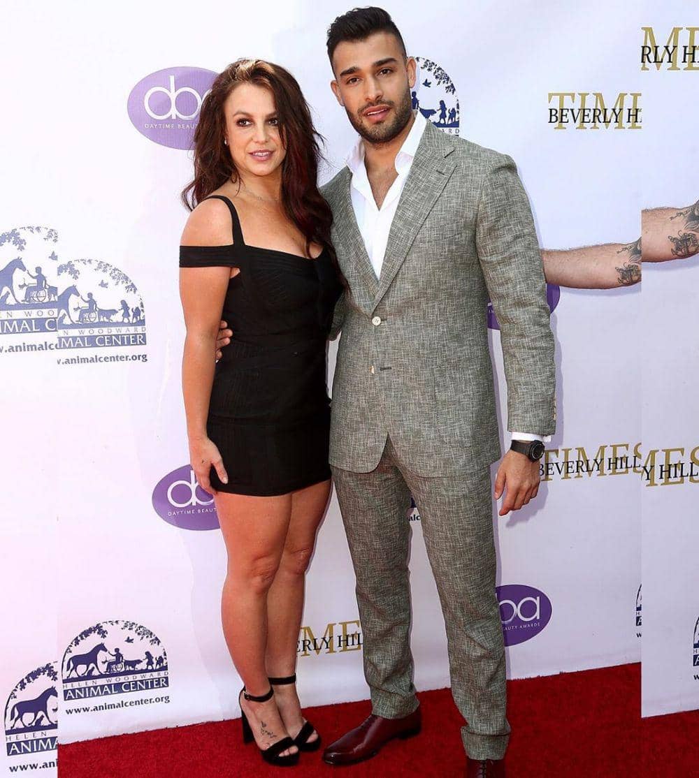 instagram.com/justjared