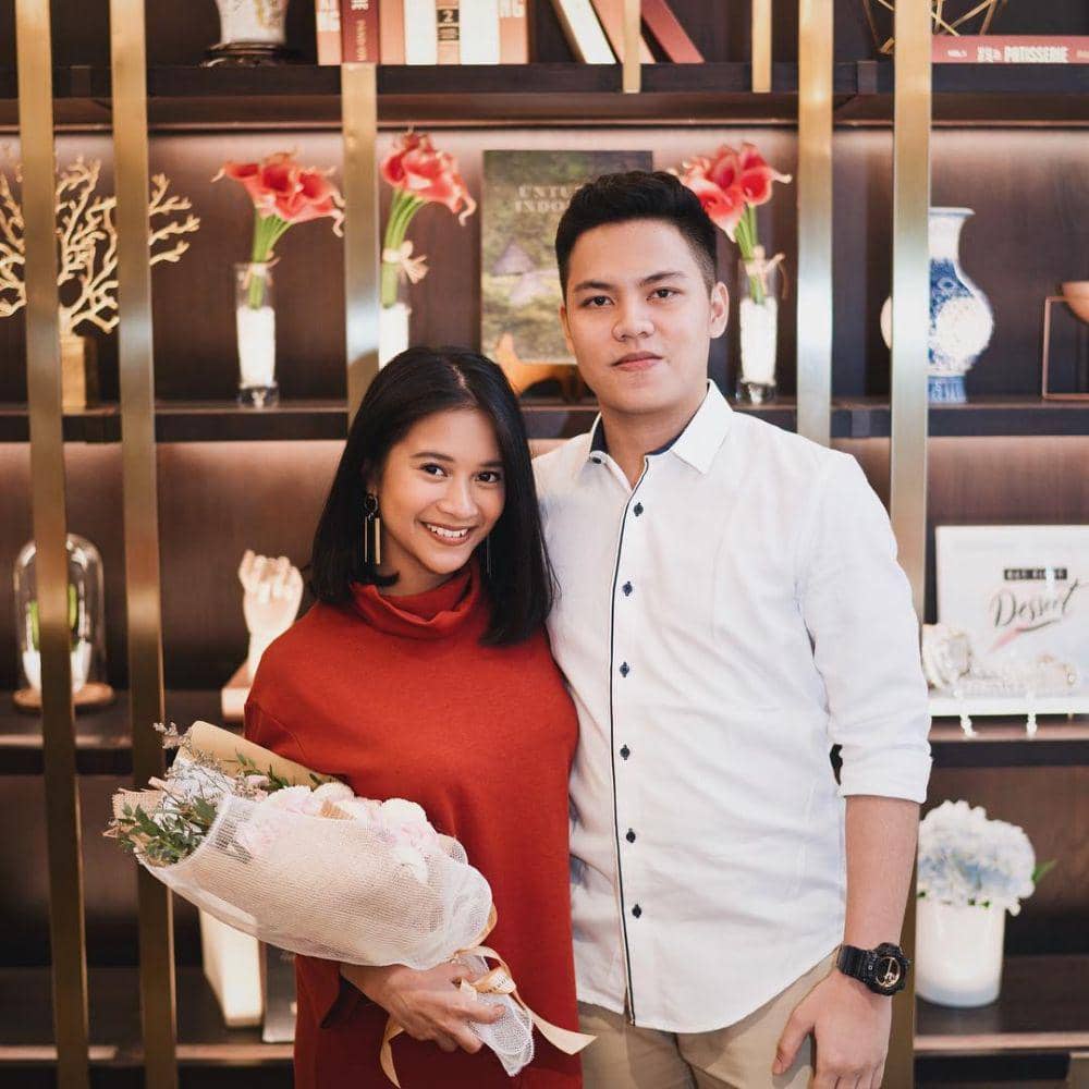 instagram.com/adirakania