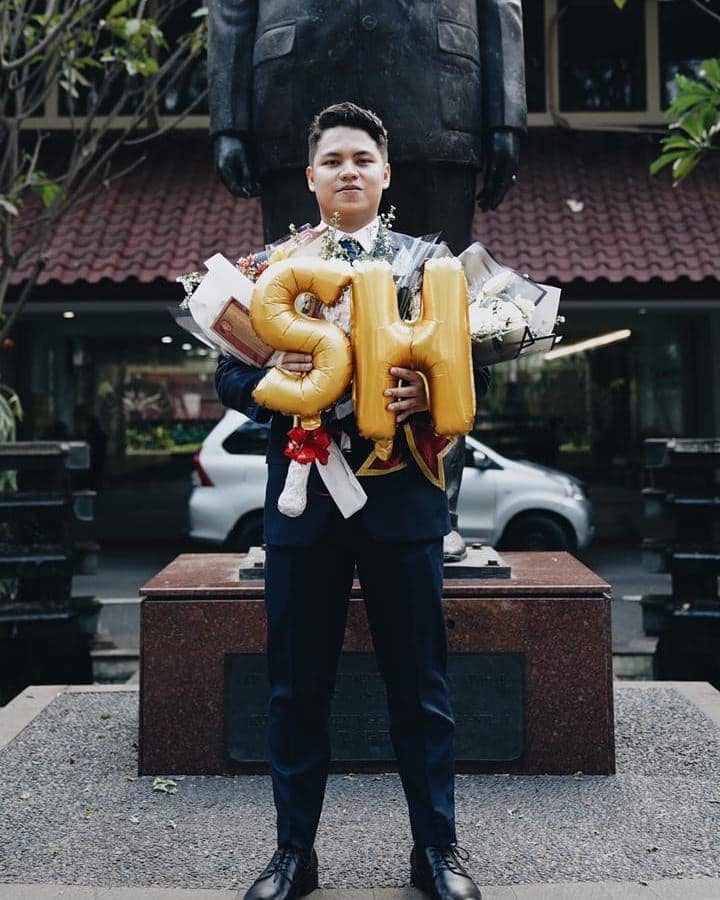 instagram.com/dwikoarief