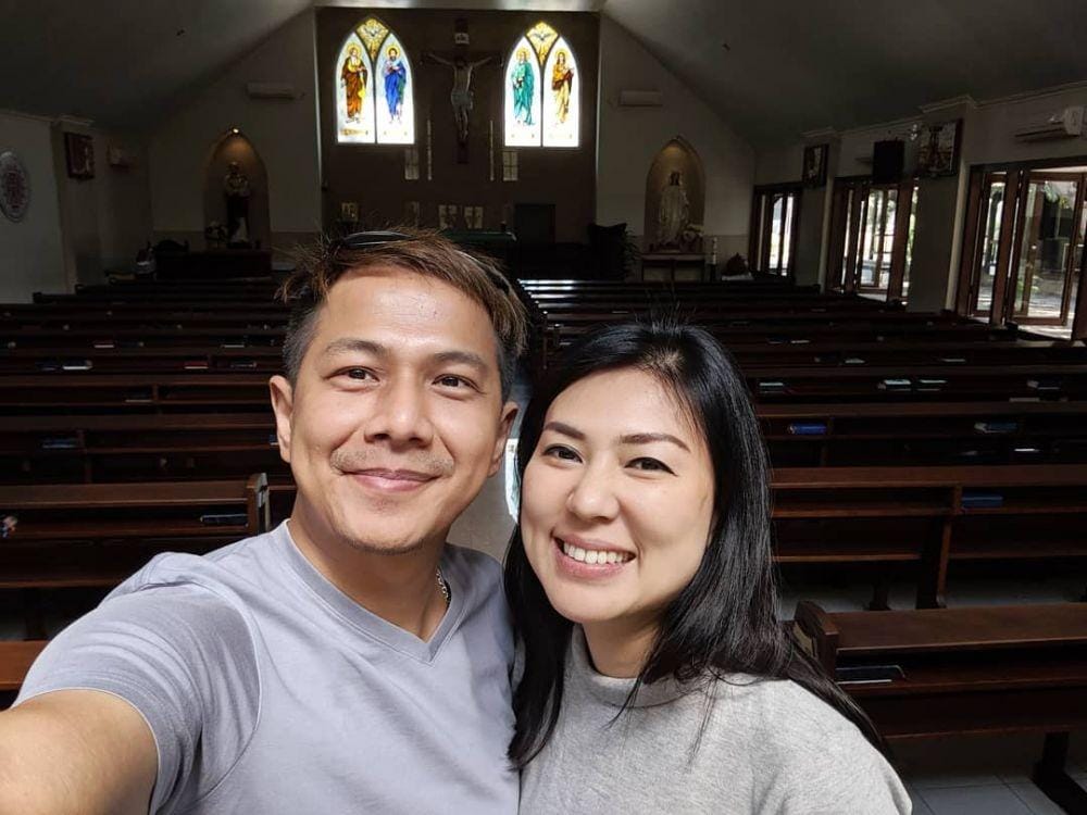 instagram.com/delonthamrinofficial/