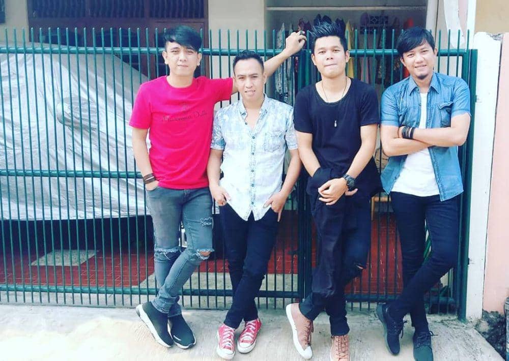 instagram.com/ilir7band