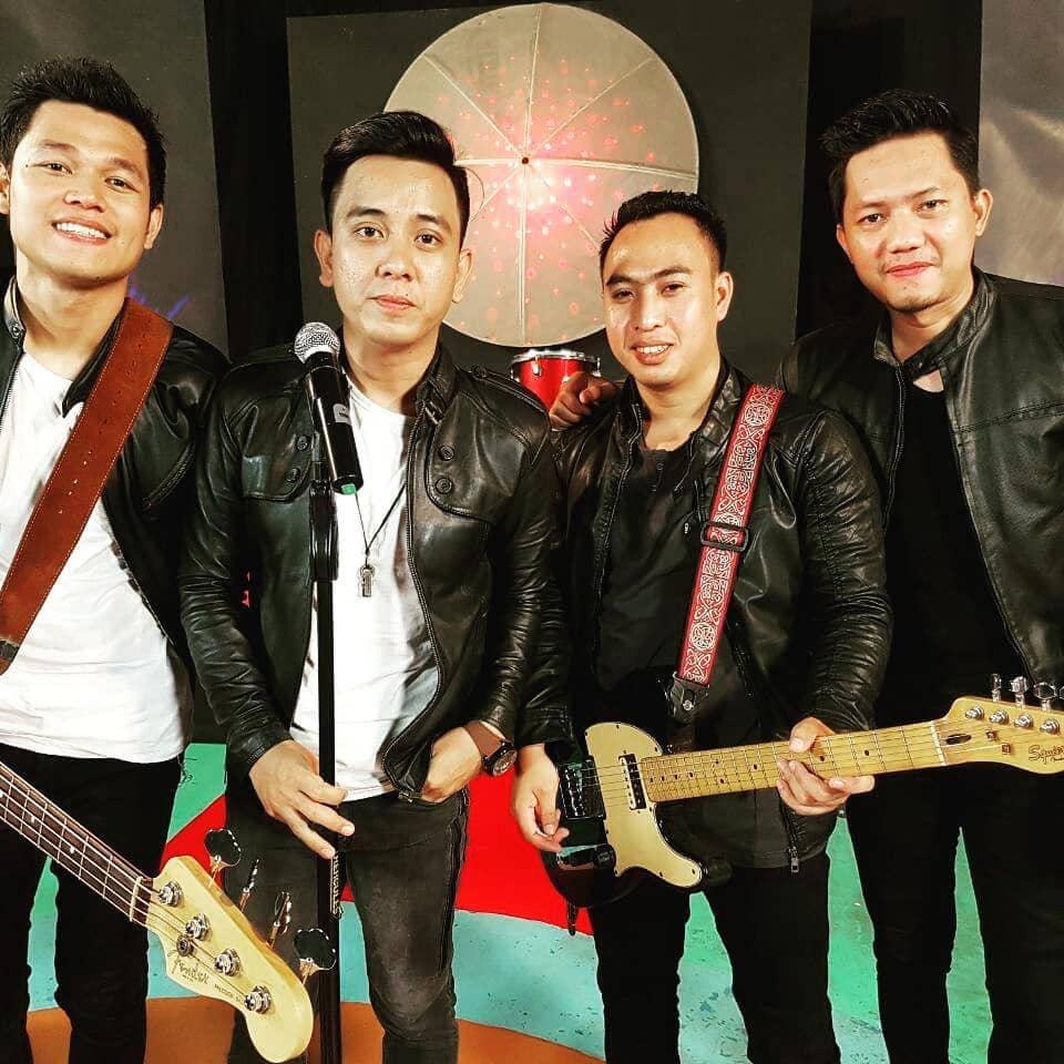 instagram.com/ilir7band