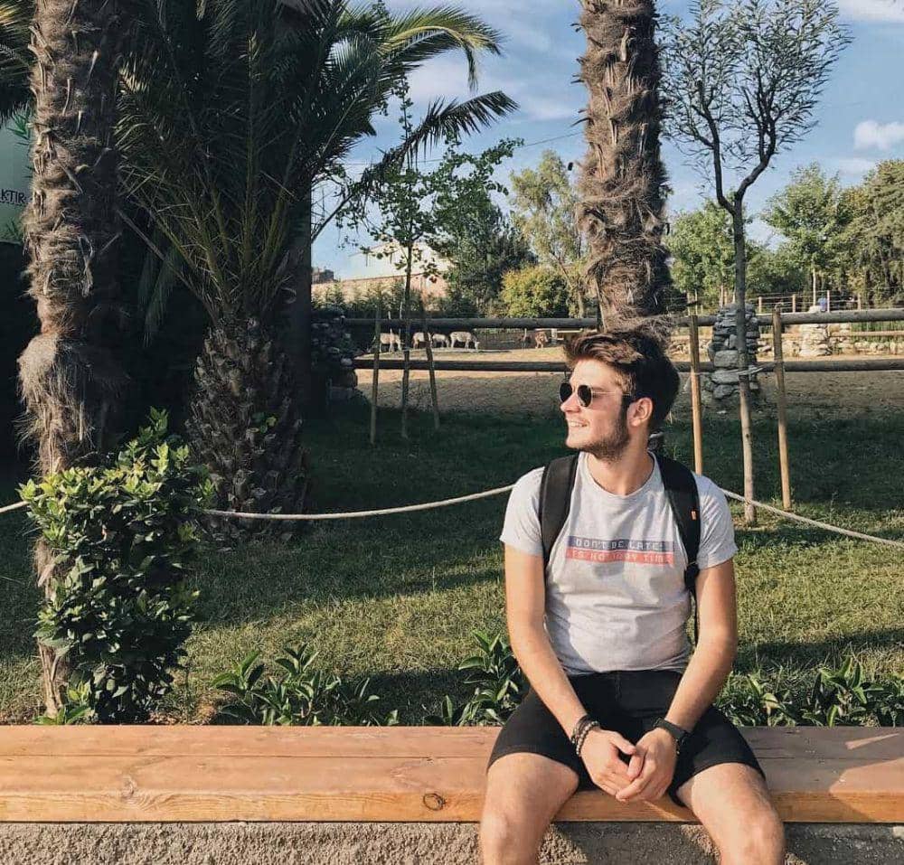 instagram.com/burakcaan