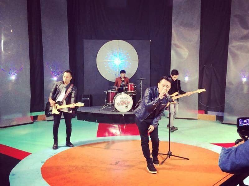 instagram.com/ilir7band