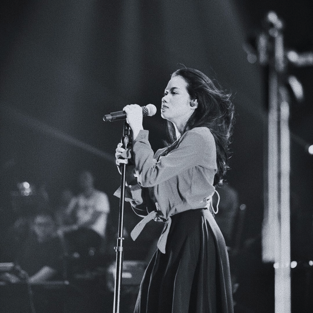 instagram.com/yurayunita