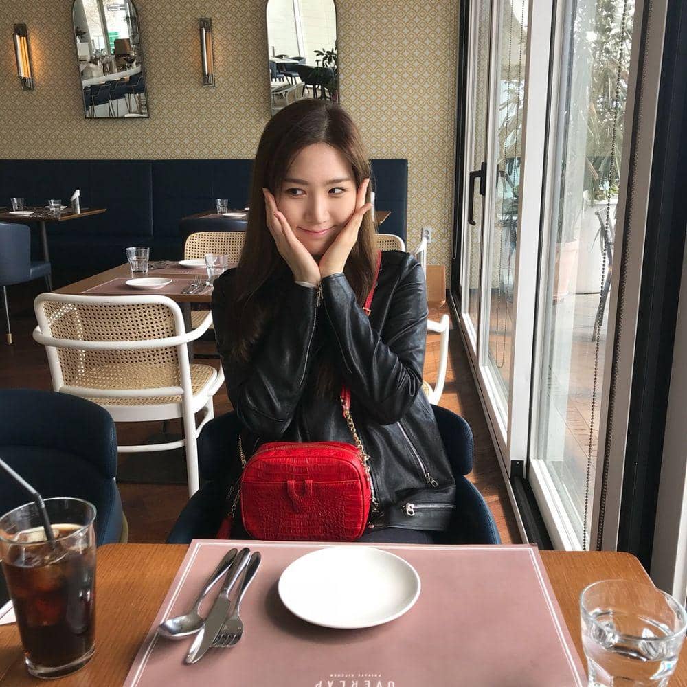 instagram.com/yukyung_922