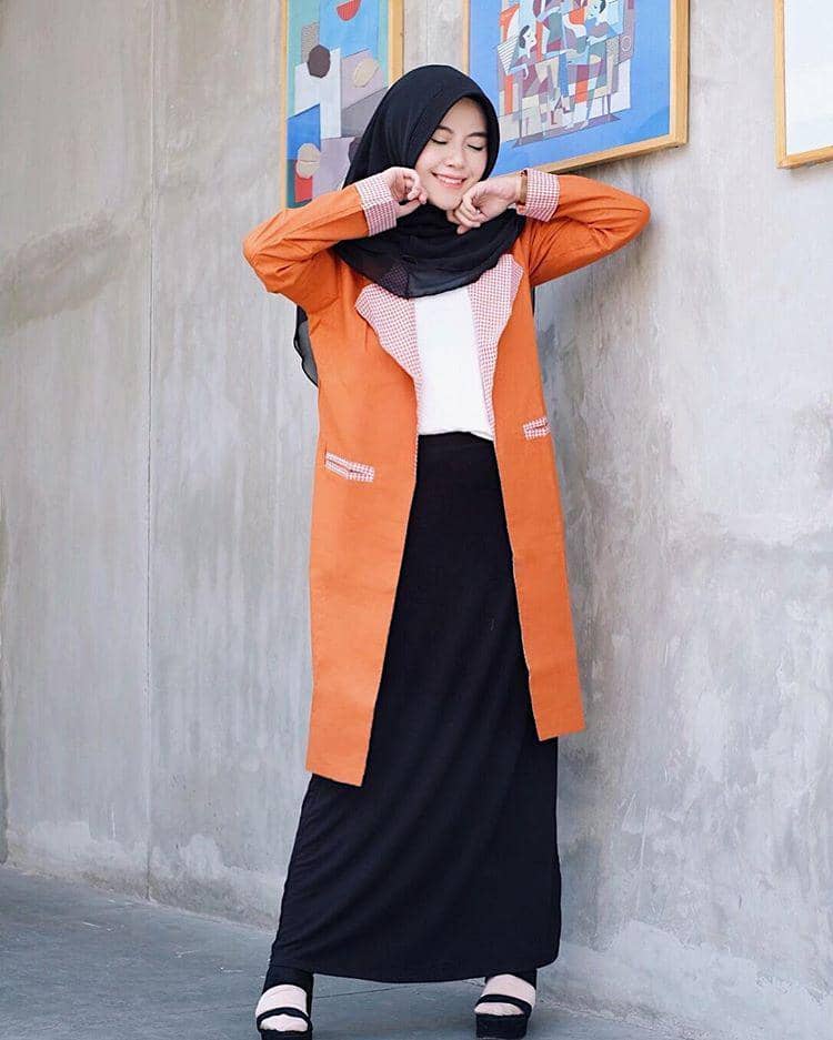 instagram.com/shafiraeden