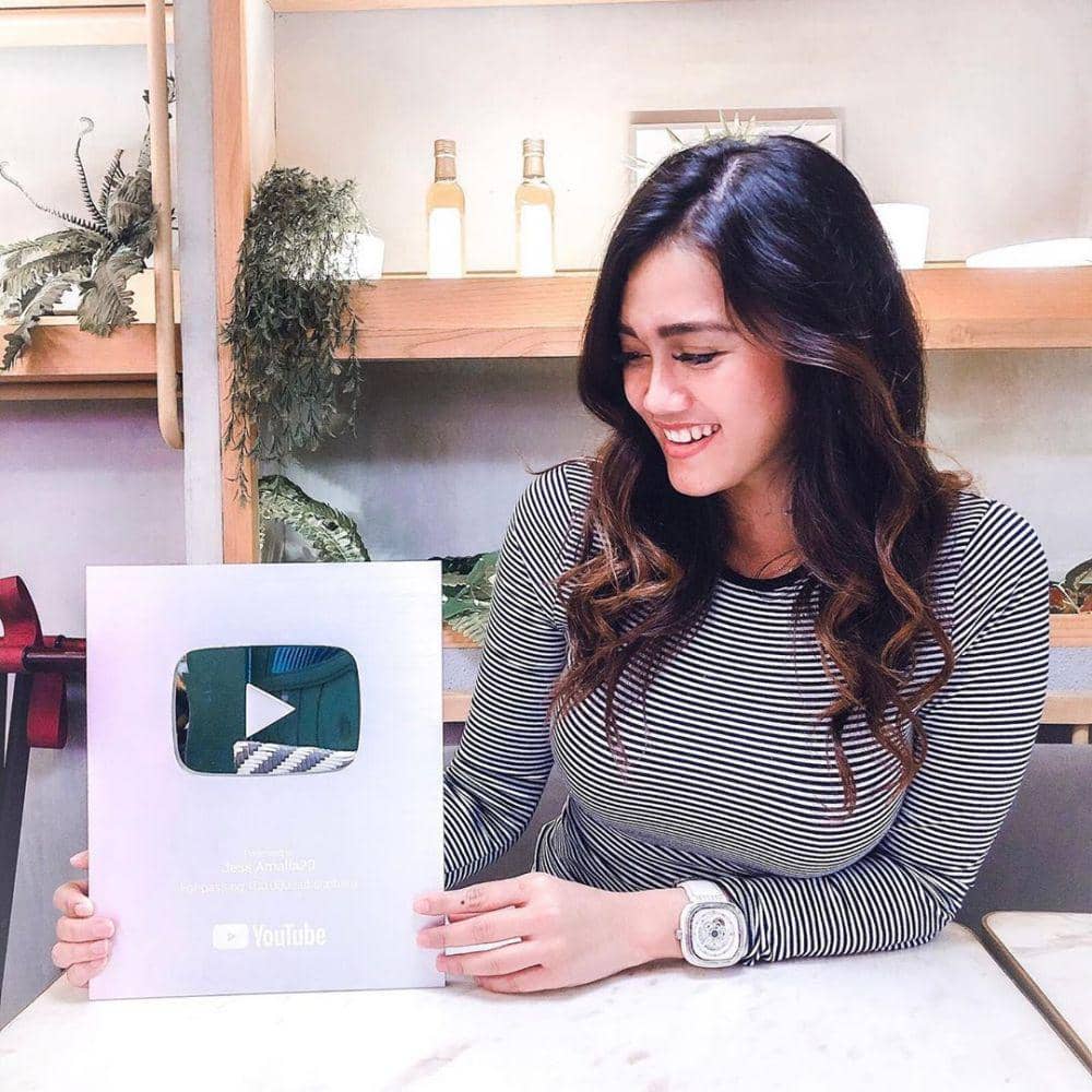 Instagram.com/@jess-amalia20