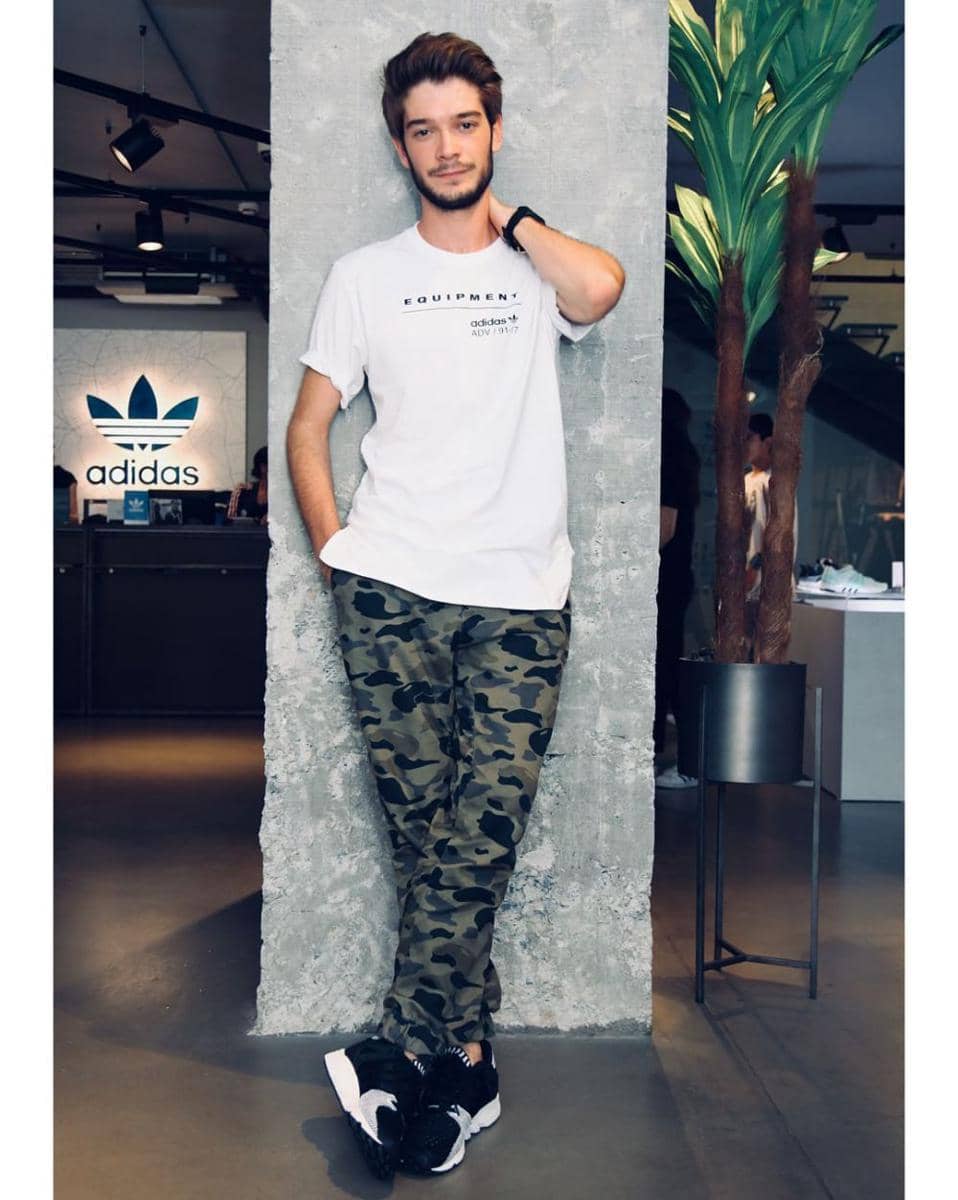 instagram.com/burakcaan