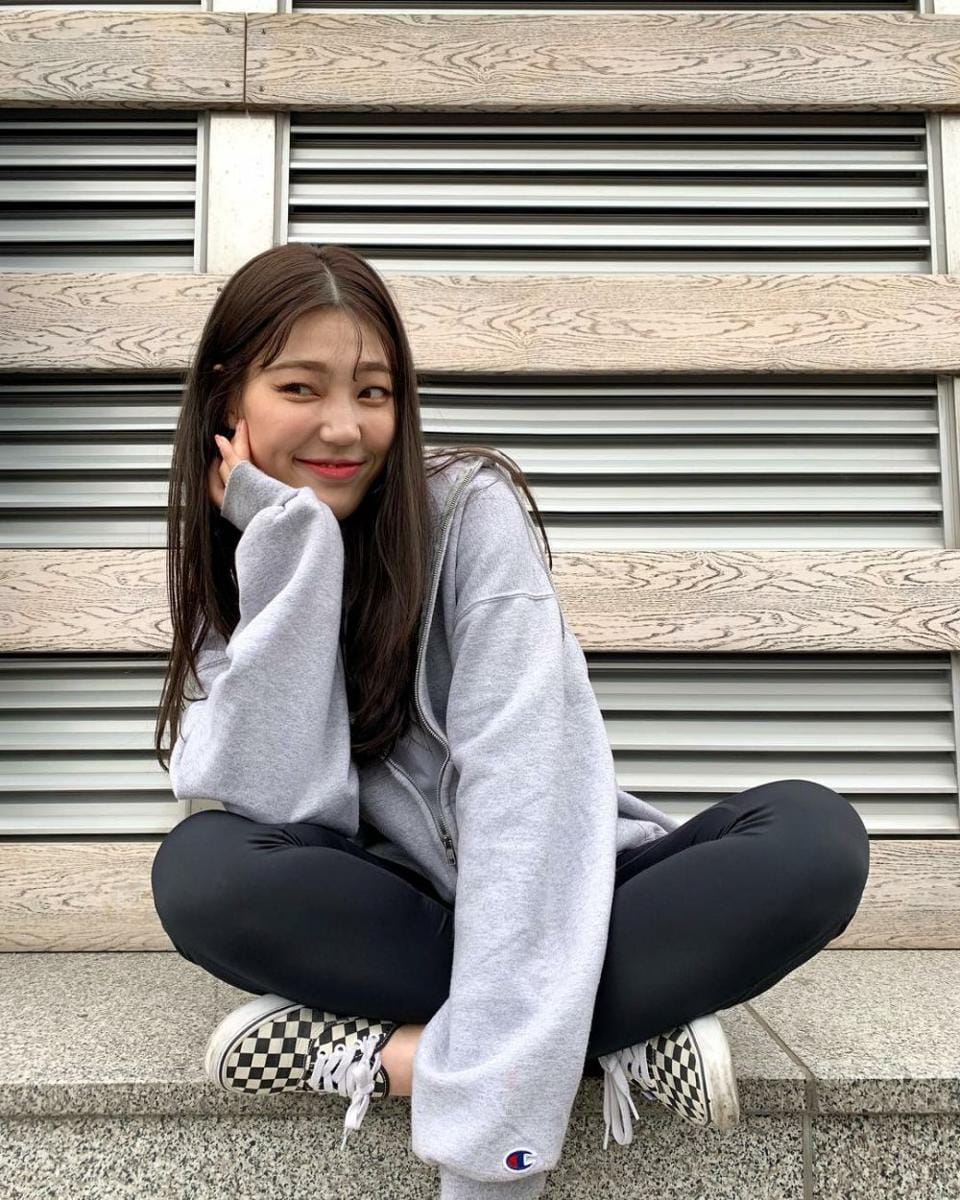 Instagram.com/hyuni93