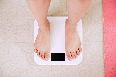 Ilustrasi turunkan berat badan (unsplash.com)