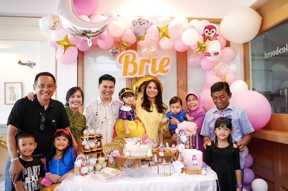 instagram.com/septriasaacha