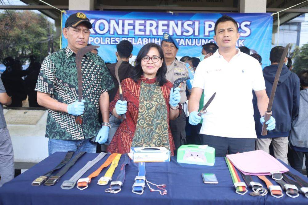 Humas Polres Tanjung Perak
