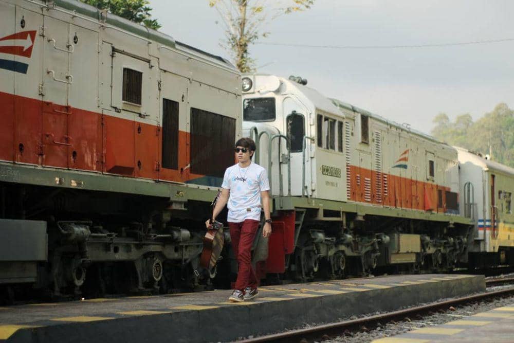 Instagram.com/ilux.id