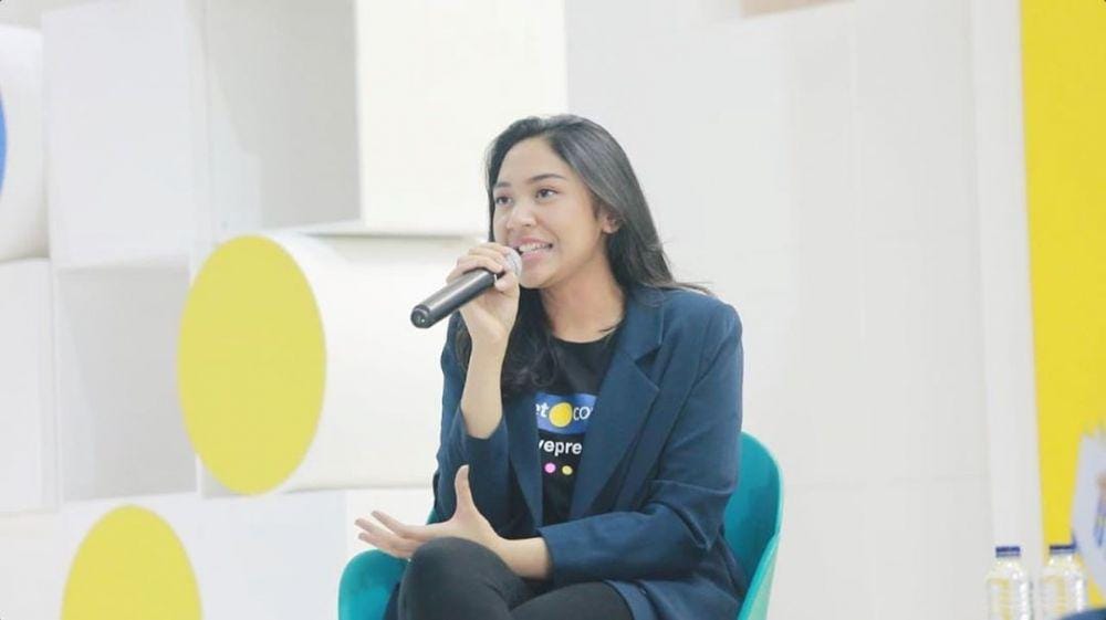 instagram/putri_tanjung