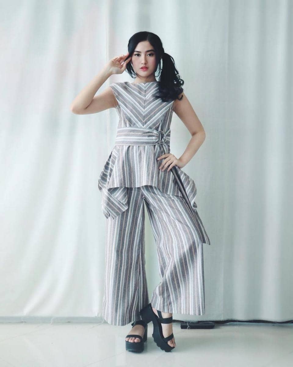 instagram.com/ochi24