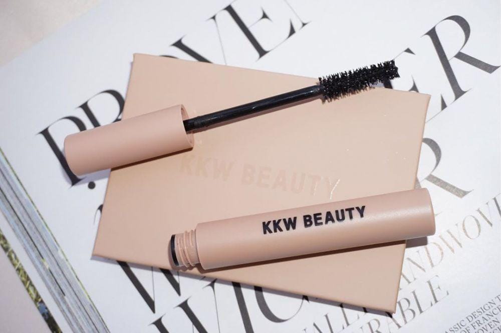 instagram.com/kkwbeauty