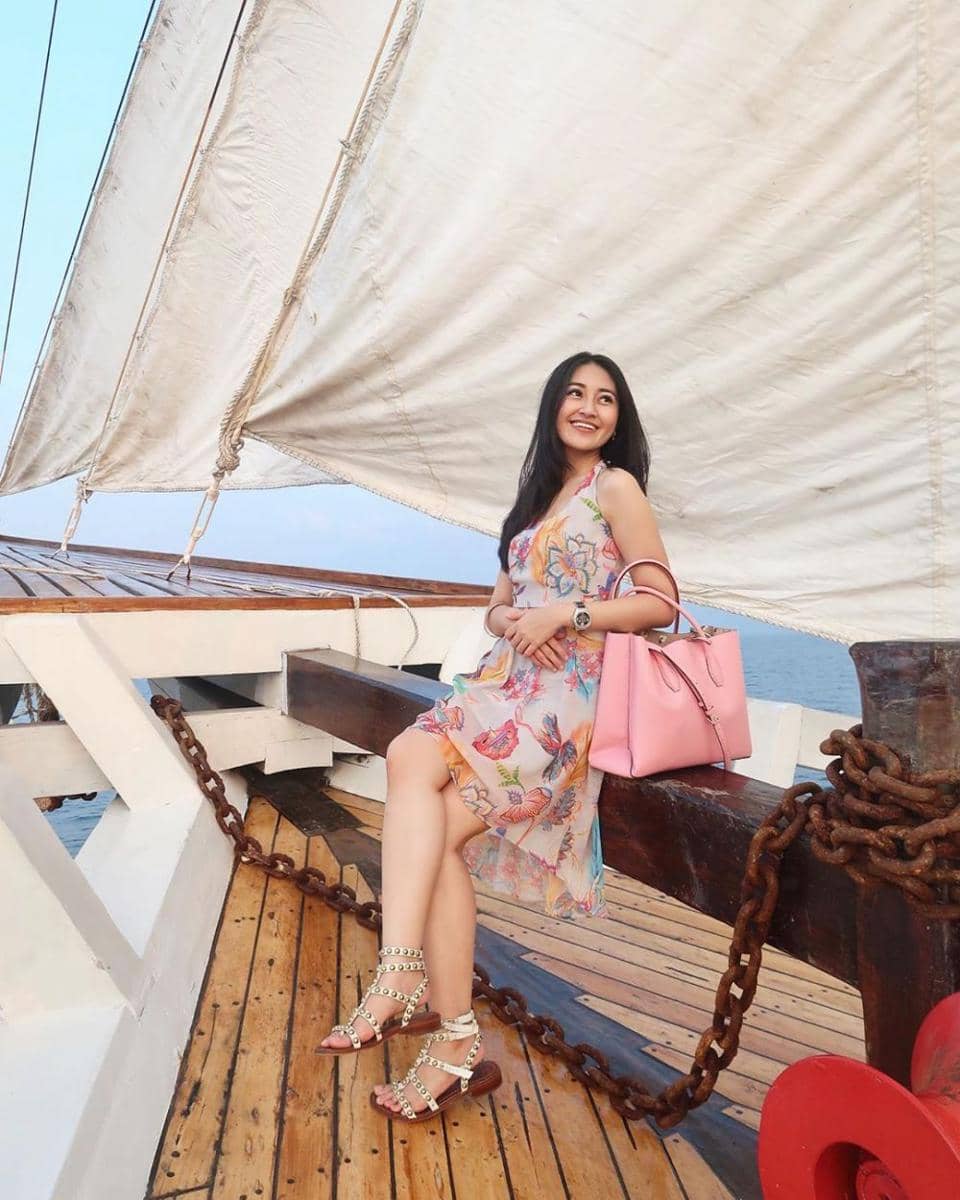 Instagram.com/clahayes