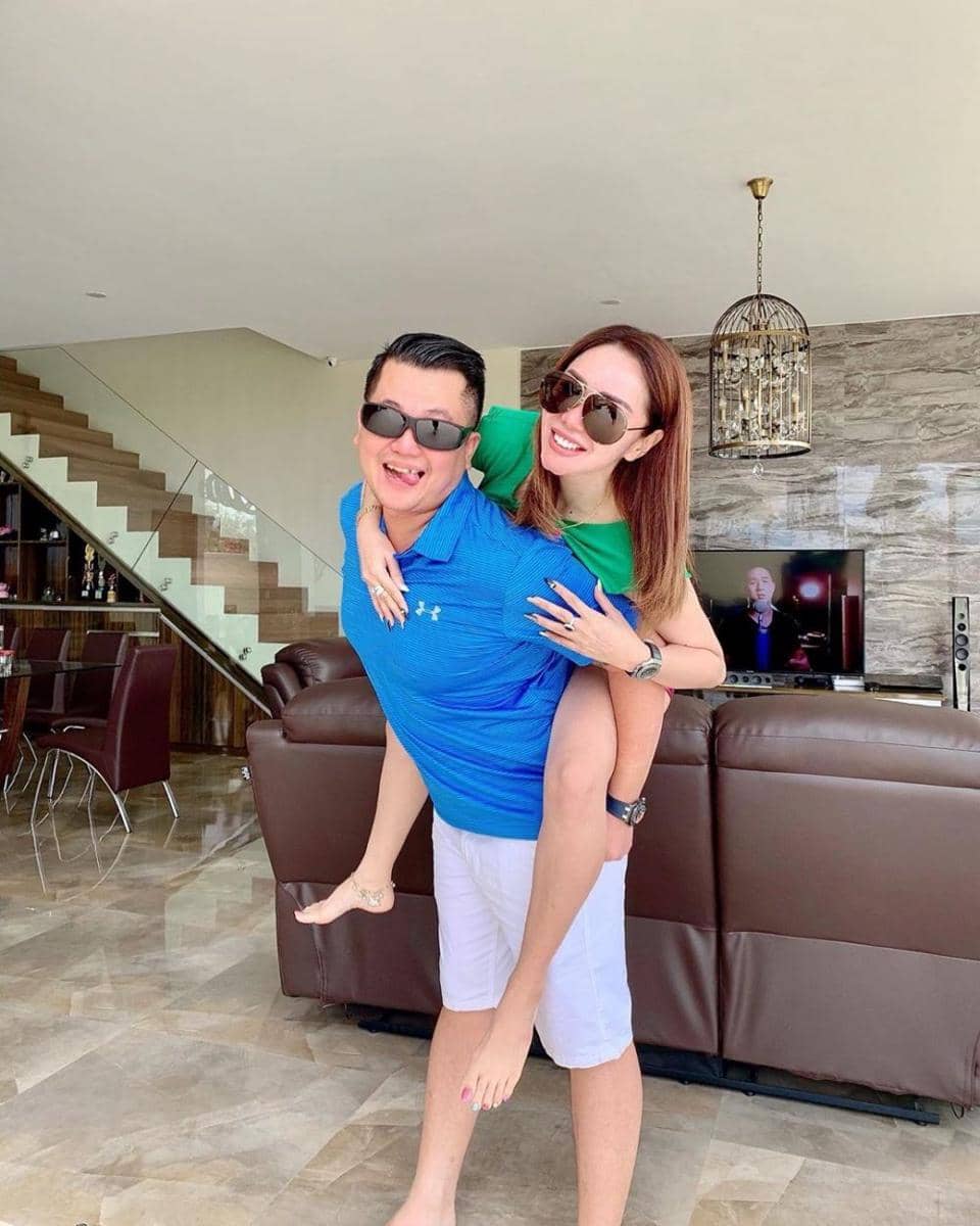 instagram.com/femmypermatasari