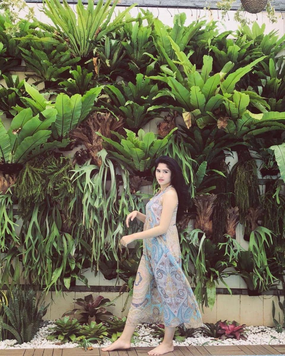 instagram.com/ochi24