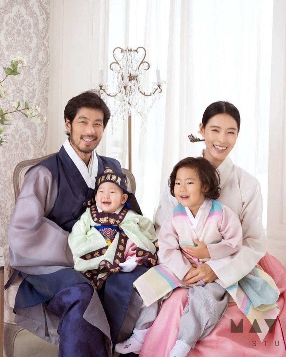 instagram.com/kahi_korea