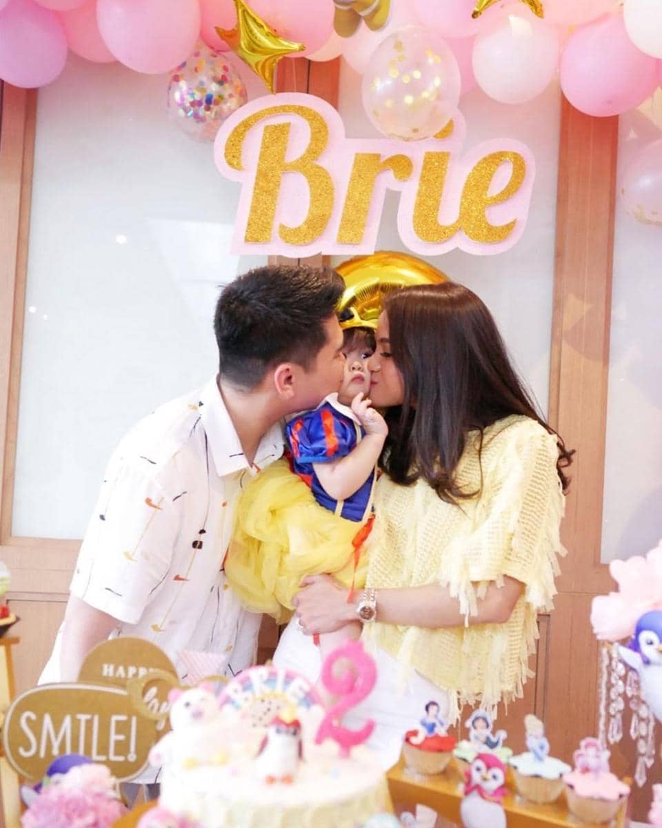 instagram.com/septriasaacha