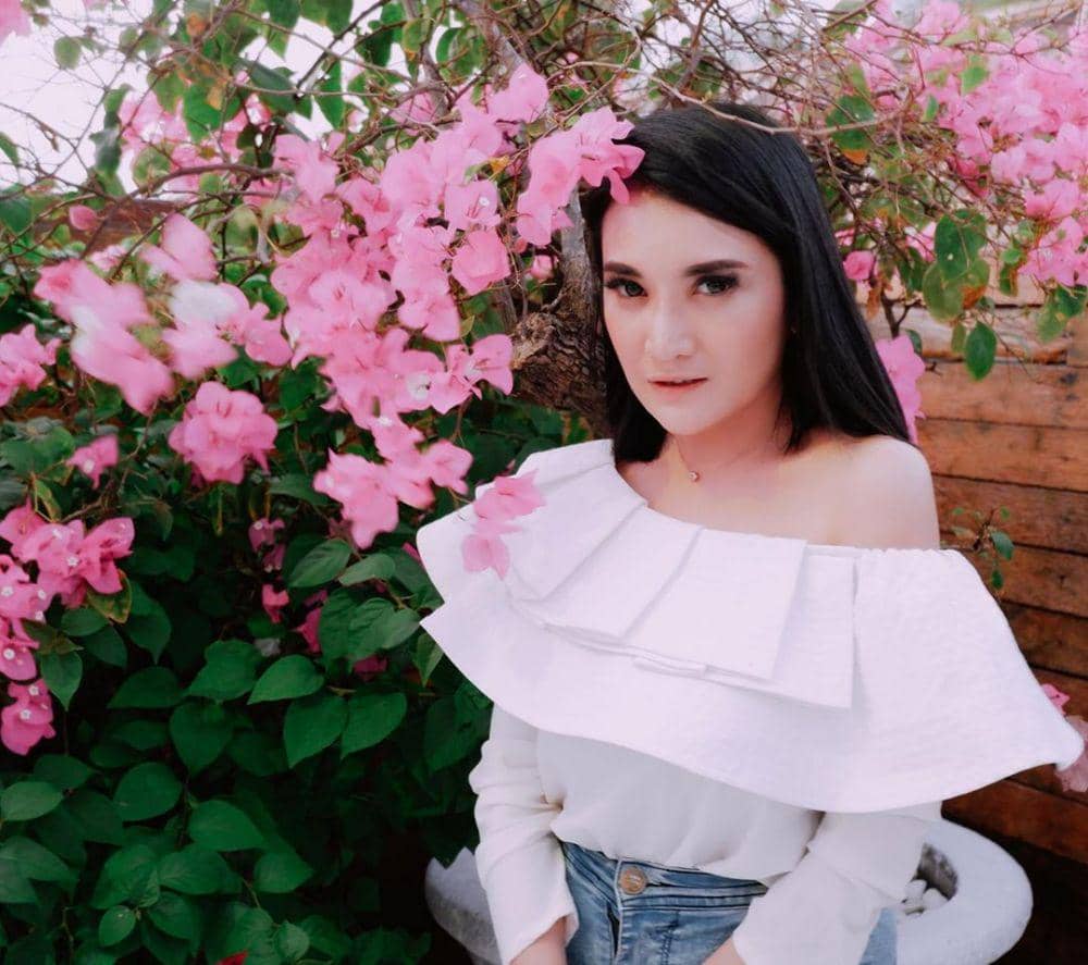 instagram.com/kikiamaliaworld