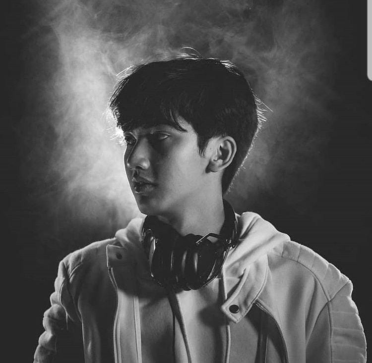 Instagram.com/ariirhamm.info