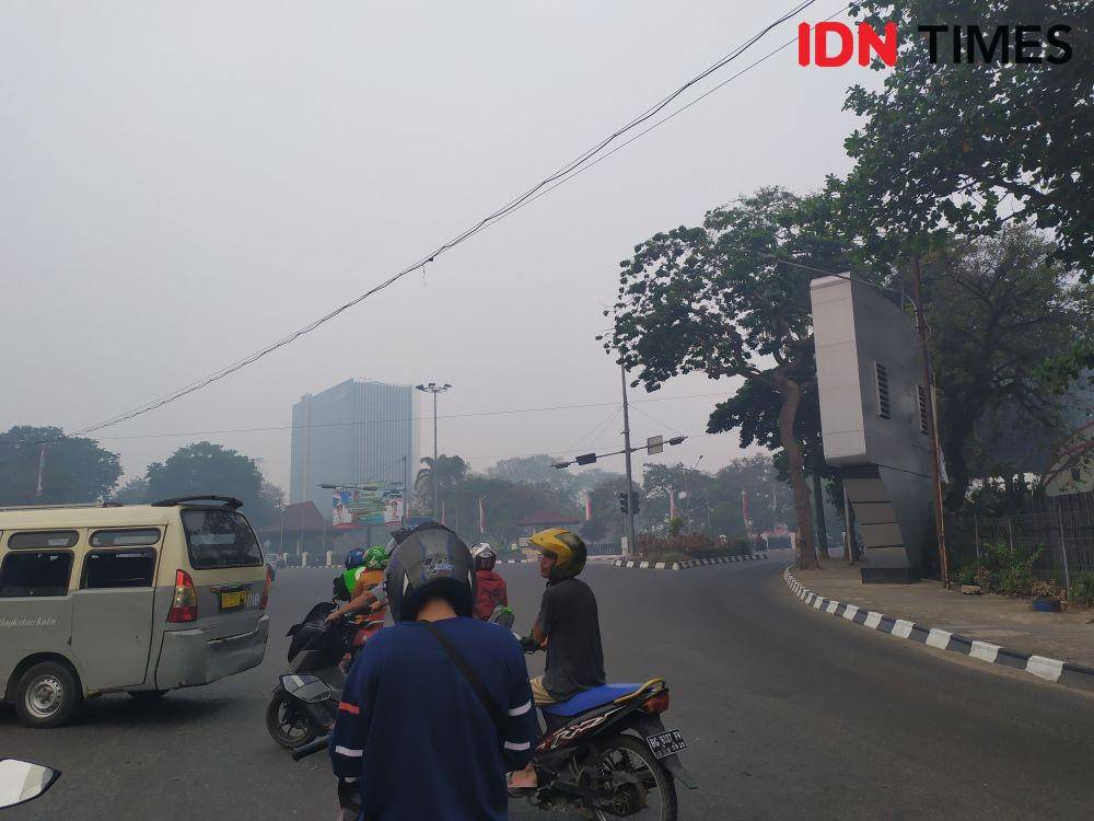 Kondisi kabut asap di Palembang 21 Oktober 2019 (IDN Times/Feny Maulia Agustin)