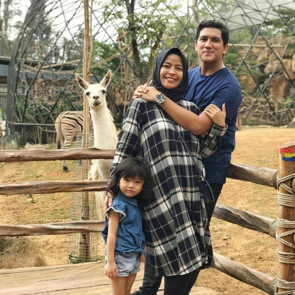 instagram.com/tantrisyalindri