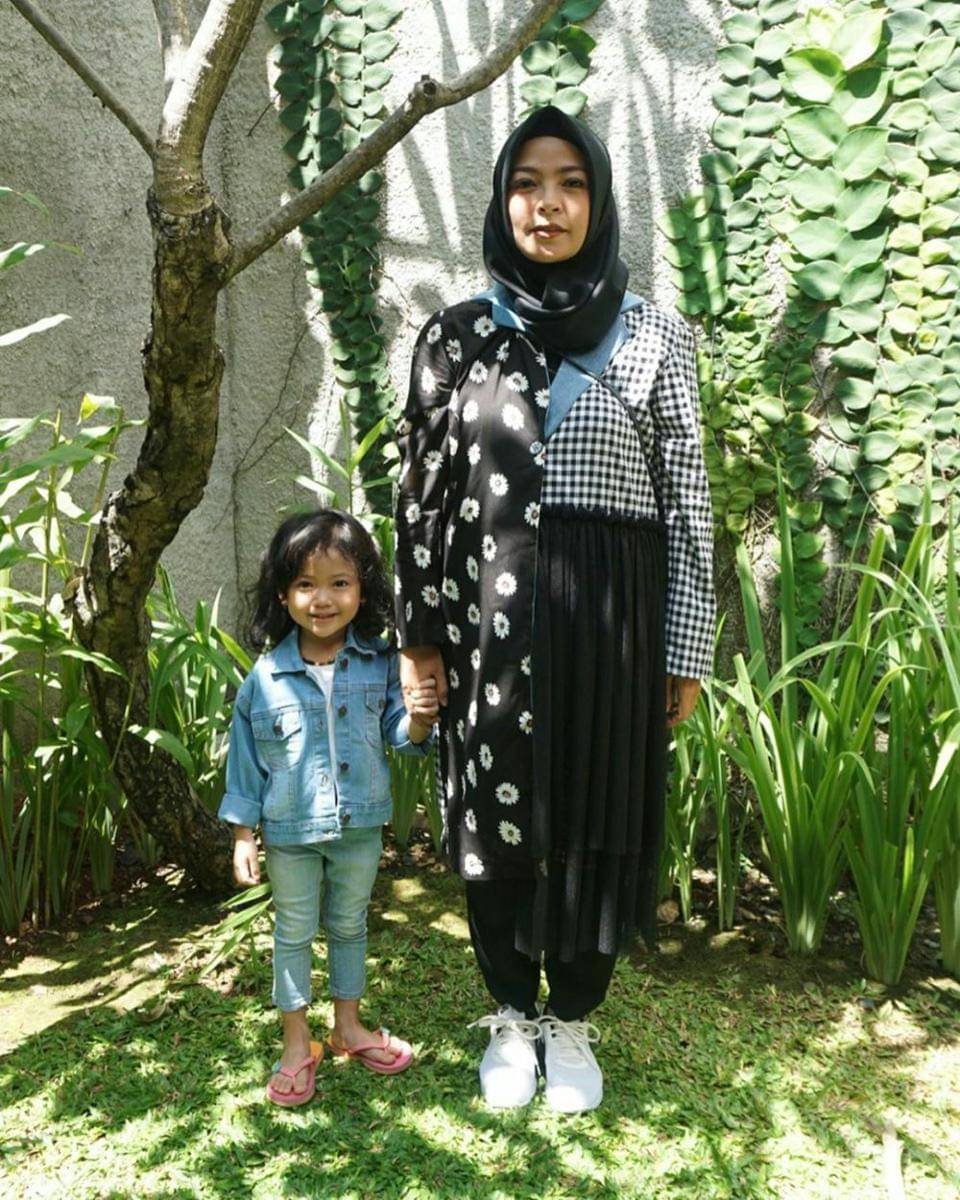 instagram.com/tantrisyalindri