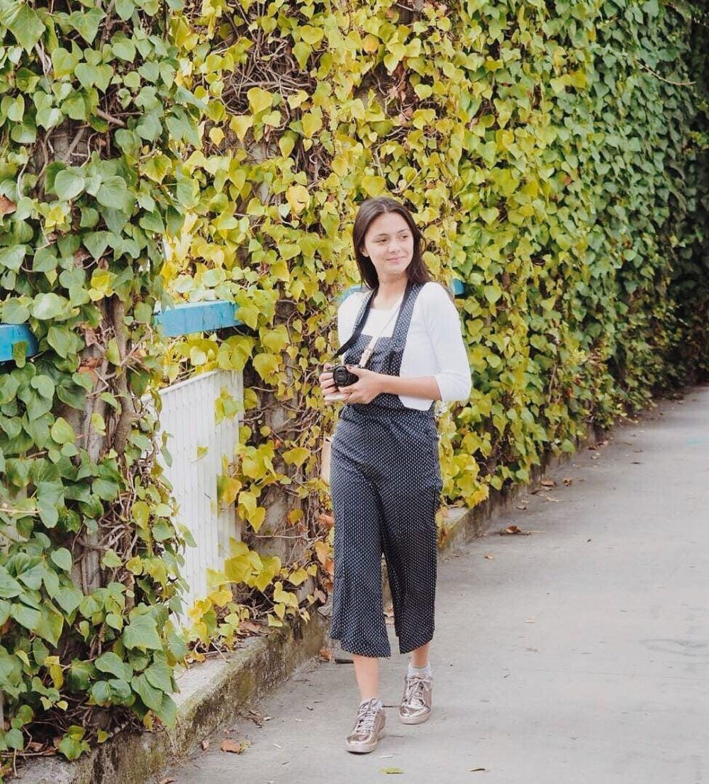 instagram.com/amandarawles/