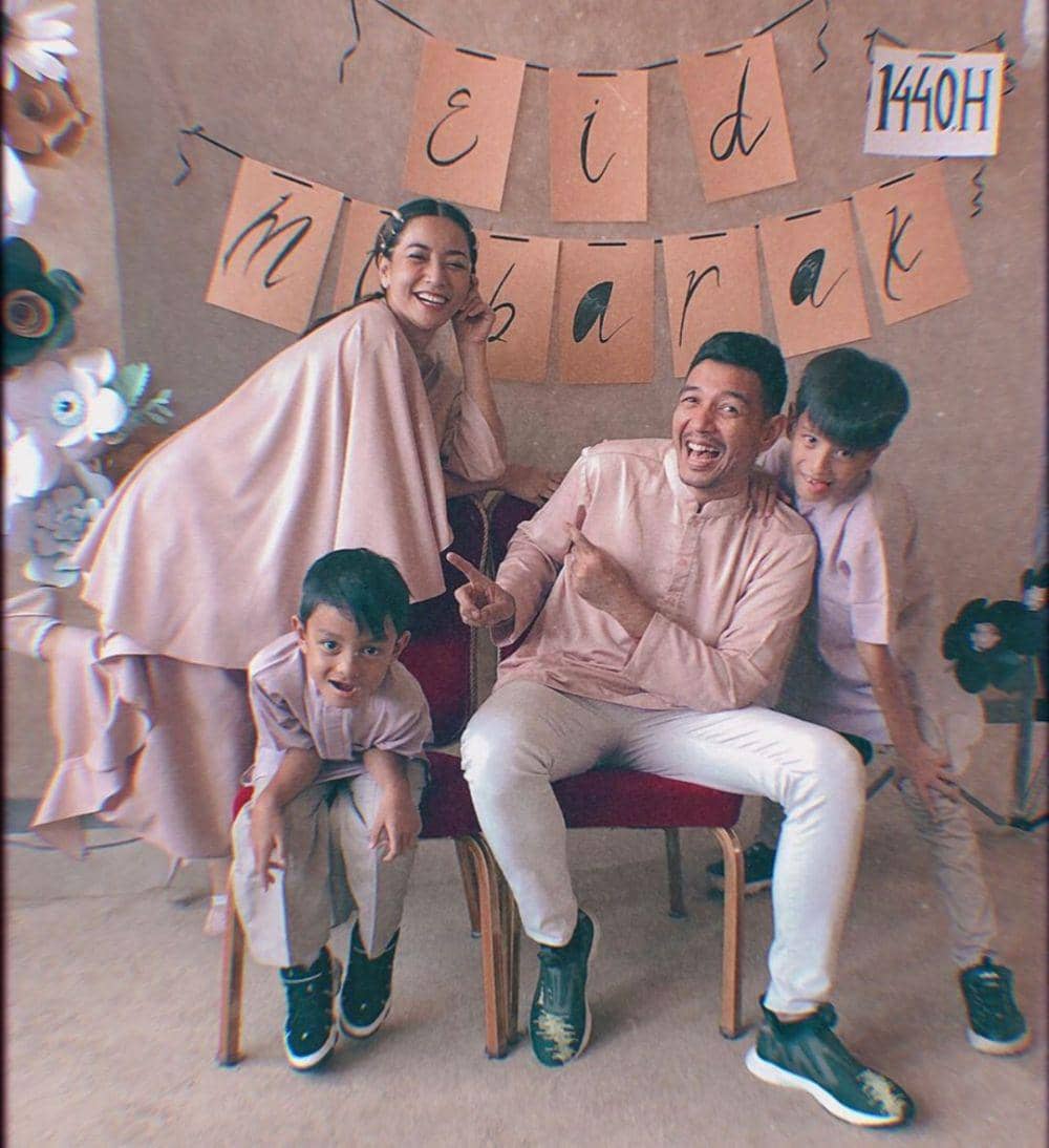 instagram.com/hestipurwadinata