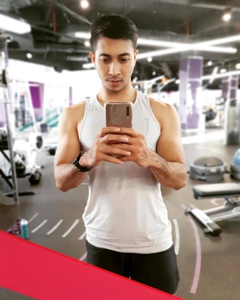 instagram.com/bayuwangsa