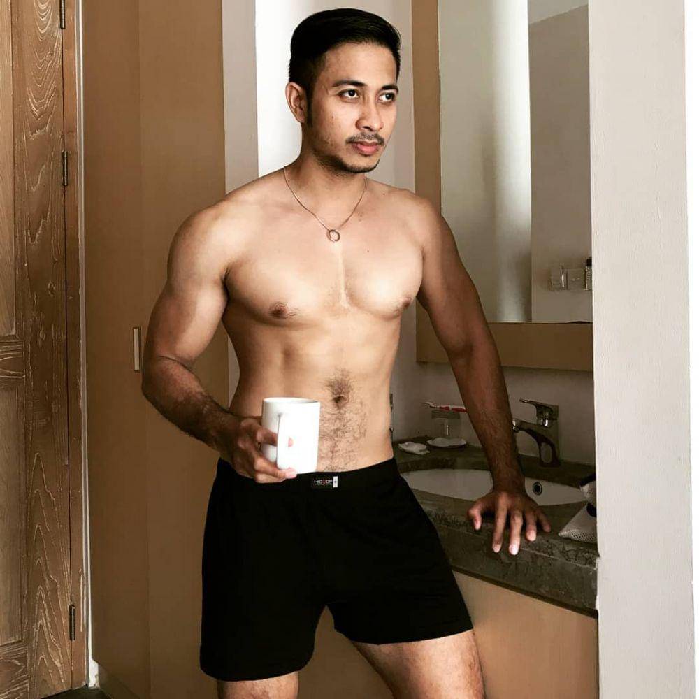 instagram.com/bayuwangsa