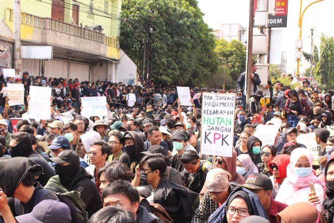 twitter.com/skmugmbul