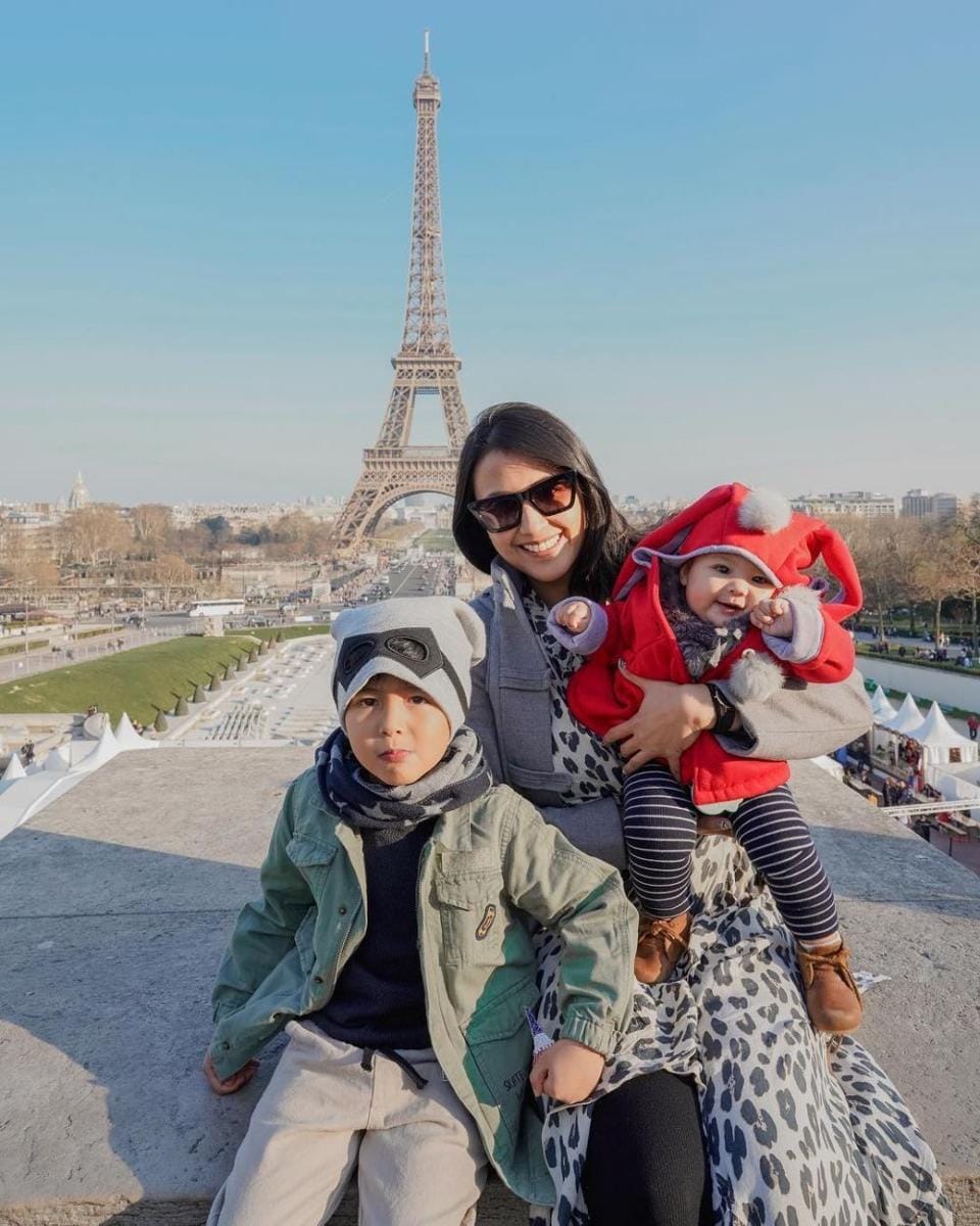 instagram.com/mrssharena