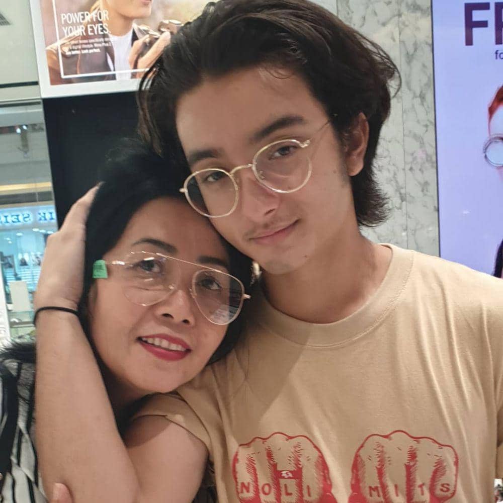 Instagram.com/domaniade