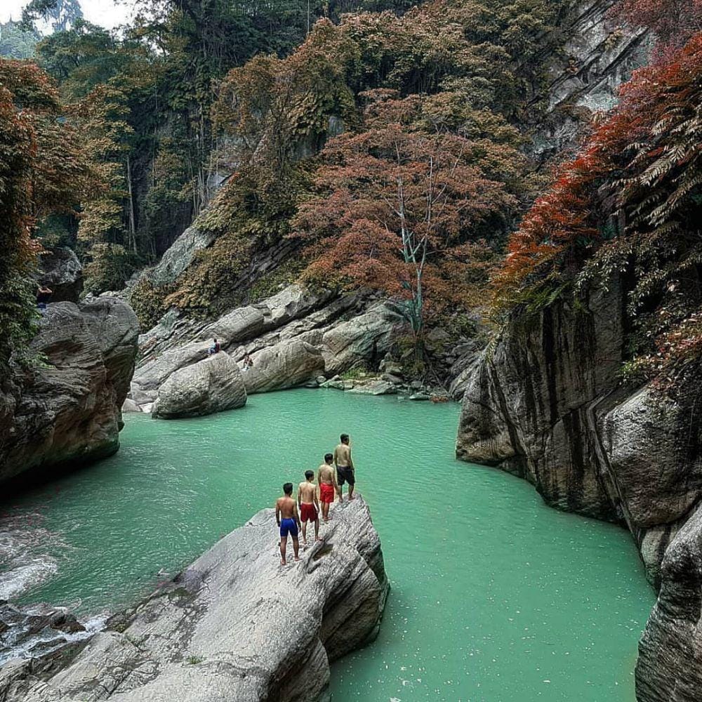 instagram.com/explorebandungbarat