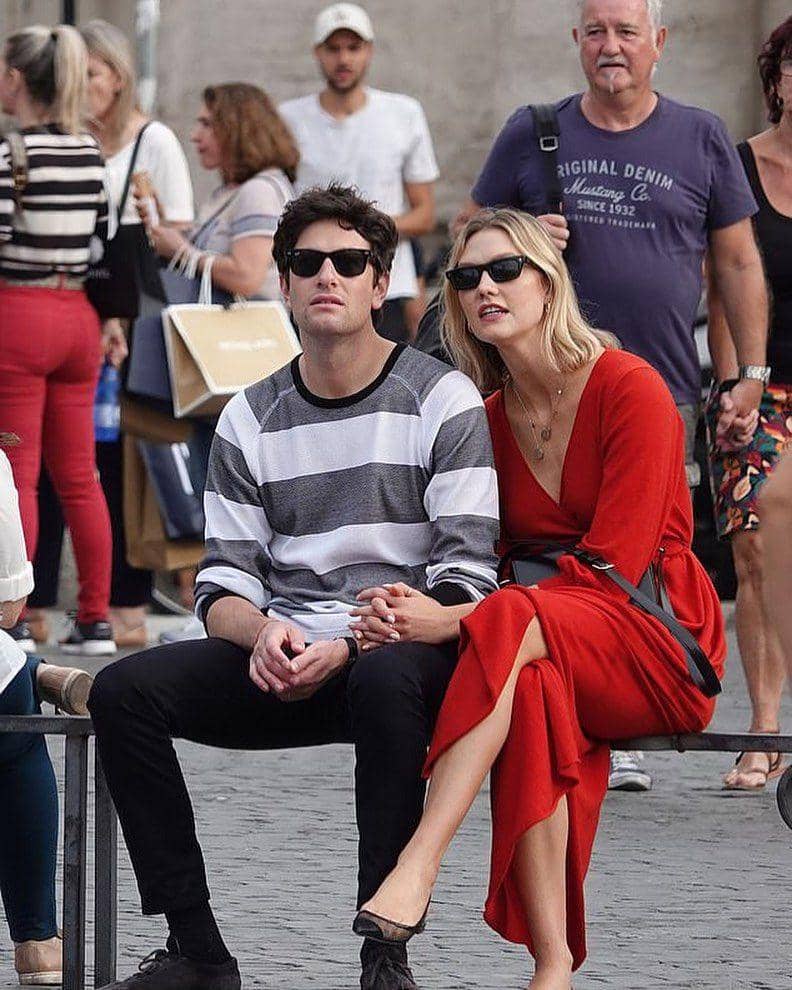 instagram.com/karliekloss.peru