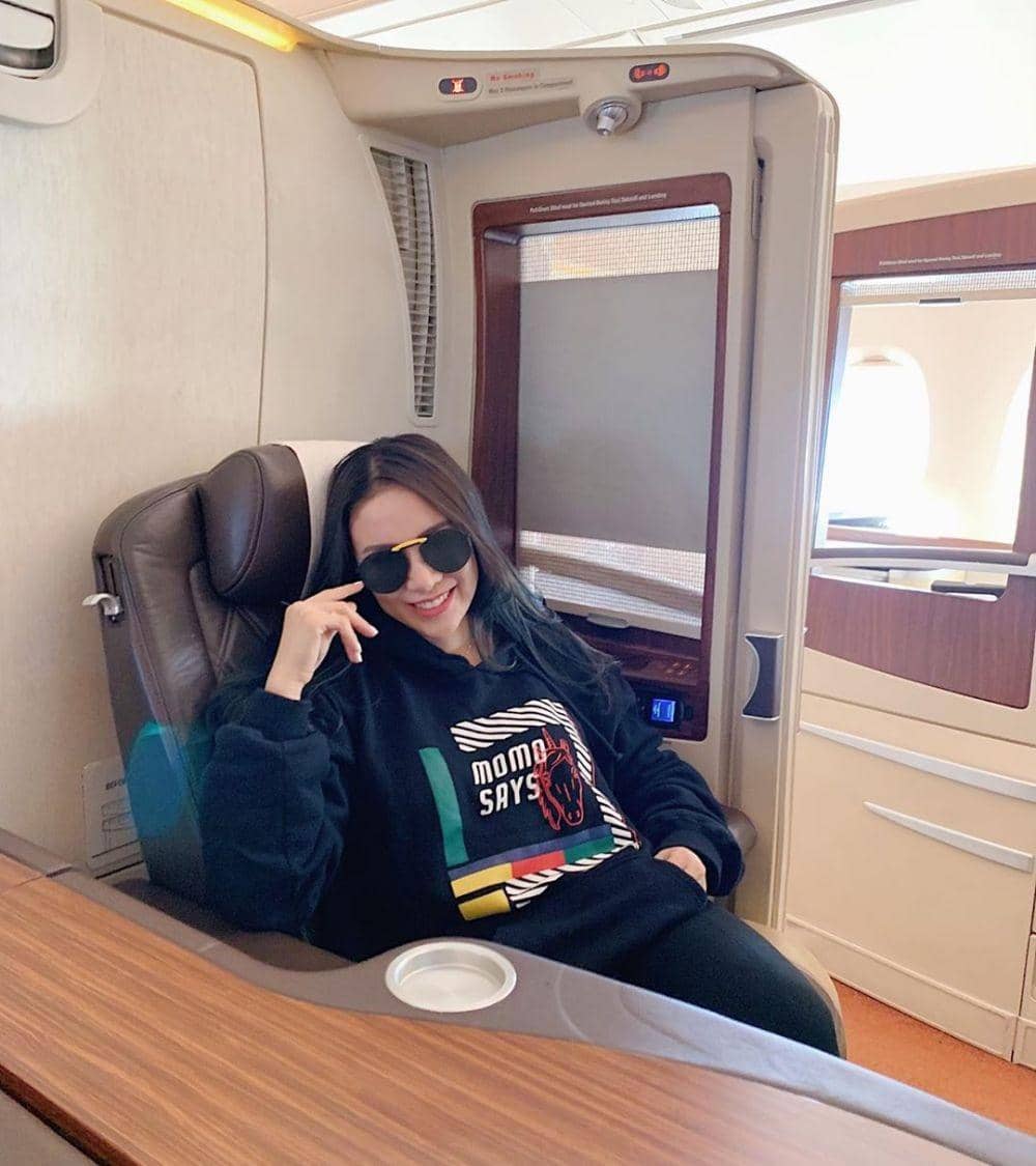 instagram.com/therealmomogeisha