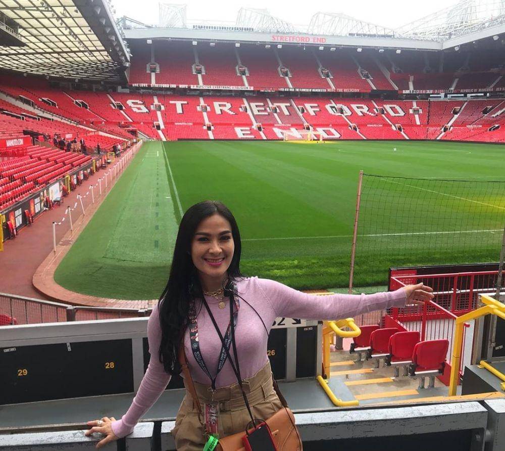 instagram.com/isdadahlia