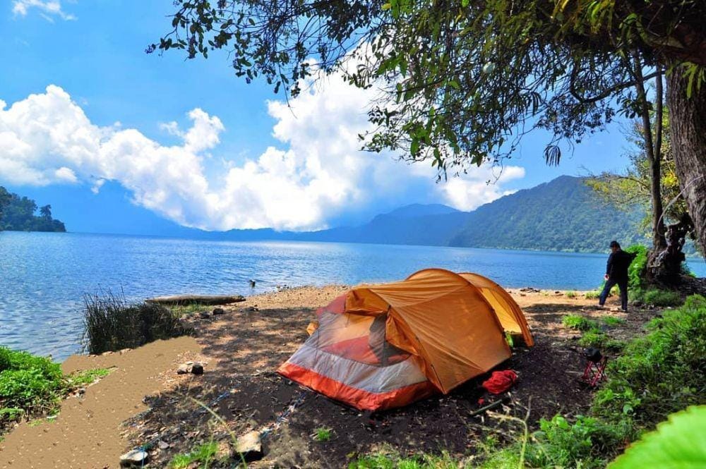 instagram.com/brian_saputrha