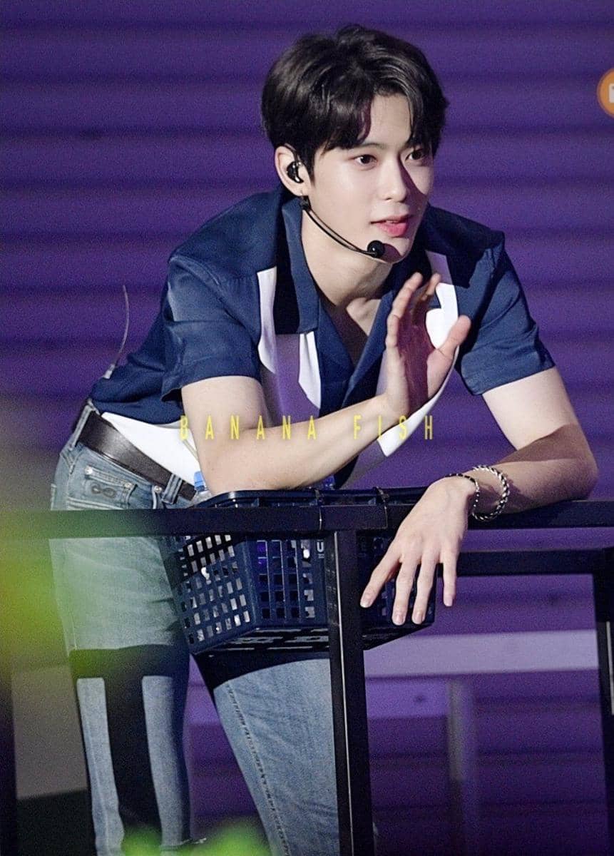 twitter.com/banana_fishxx