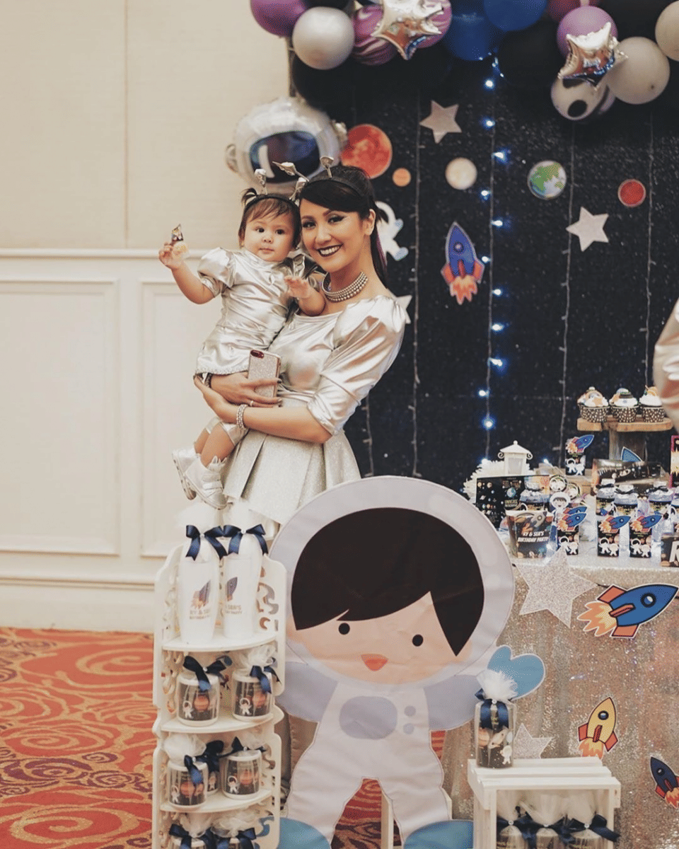 instagram.com/mrssharena