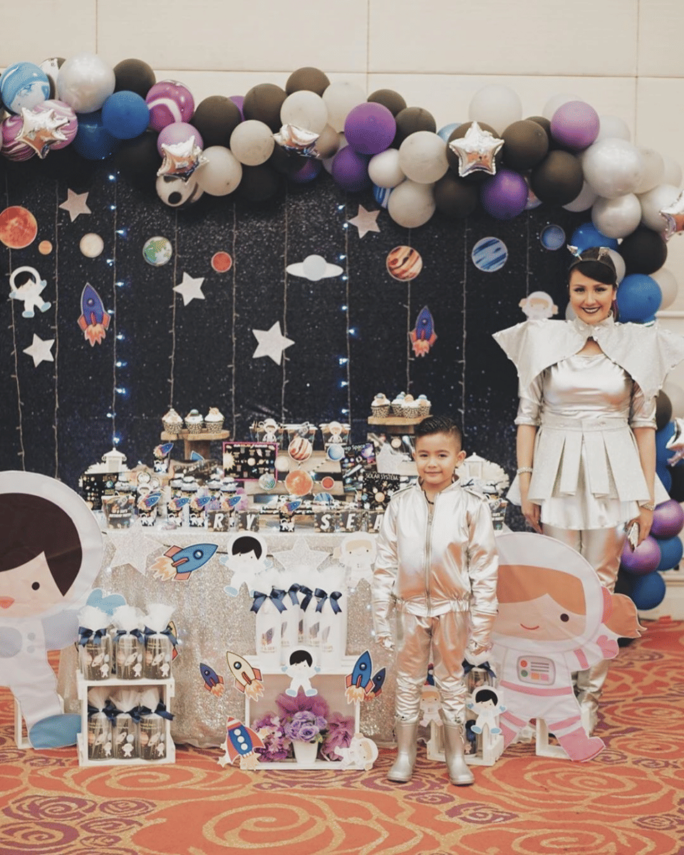 instagram.com/mrssharena