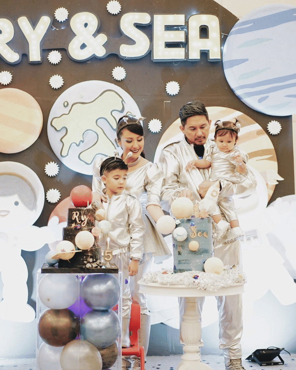 instagram.com/mrssharena