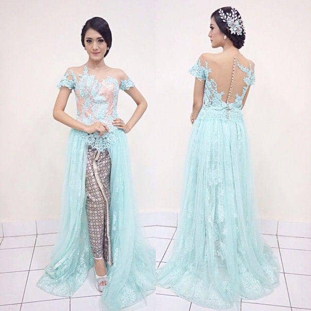 instagram.com/anissaaziza